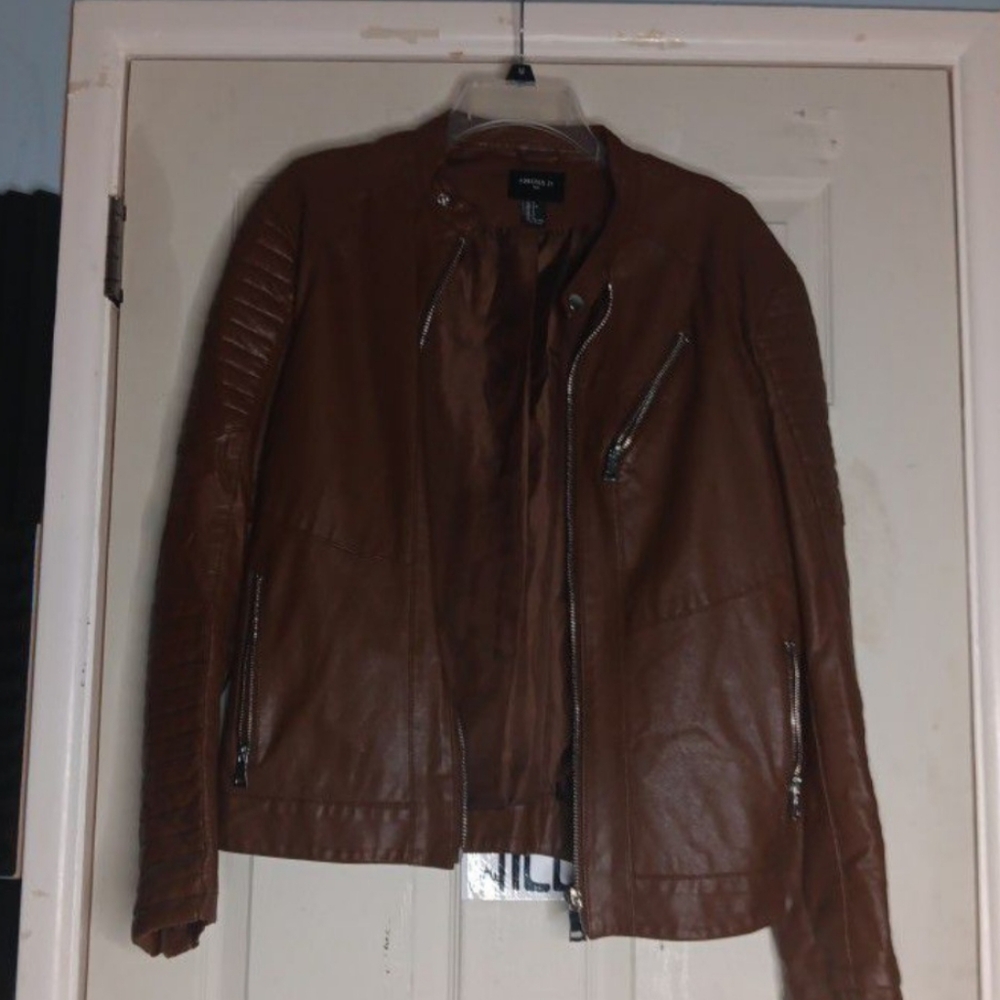 FOREVER 21 Leather jacket small